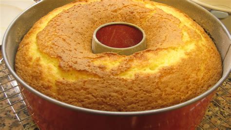 Receita De Bolo Com Farinha De Arroz No Liquidificador - Bolo de Arroz no Liquidificador sem ovo, sem trigo, sem leite com massa ...