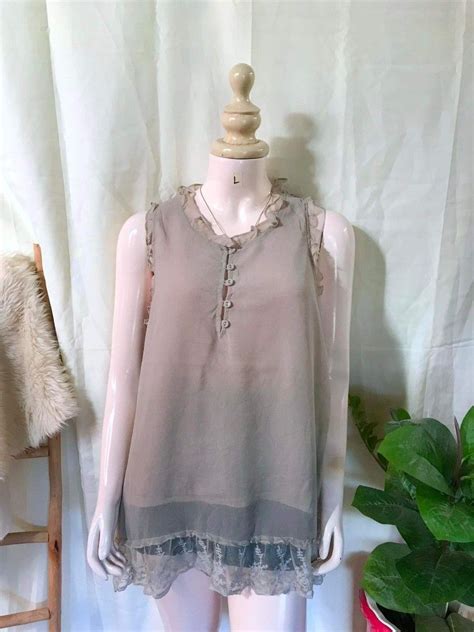River Island Nude Top Women S Fashion Tops Others Tops On Carousell
