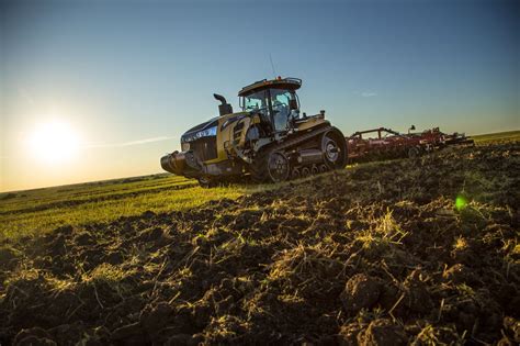 Media Gallery | AGCO