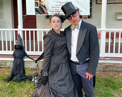 Spooky tours of historic sites, burial grounds on tap in Clinton