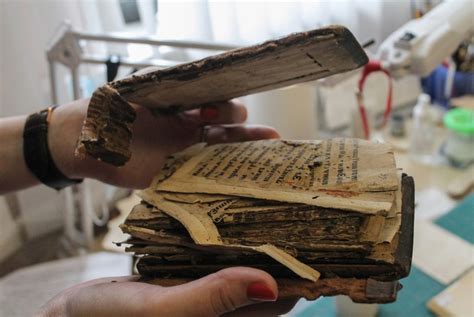 Как склеить книгу своими руками: пошаговая инструкция по ремонту и ...