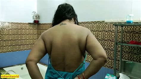 Indian Beautiful Hot Aunty Bath And Hot Sex In