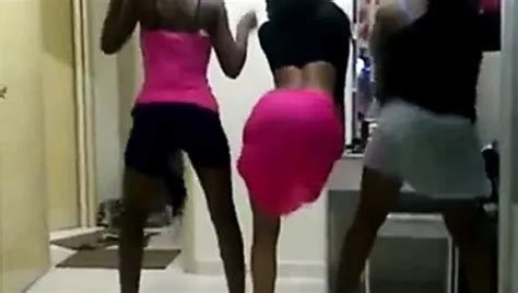 Free Black Twerking Porn Videos 20 XHamster