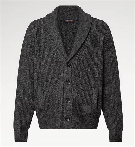 Taylor Swift Spent $42K on Lavish Gifts for Travis Kelce Ahead of New