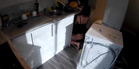 Horny Amateur Wife Seduces Plumber In Kitchen Tnaflix