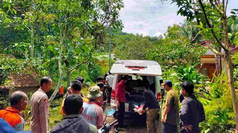 Pemancing Tewas Terseret Arus Sungai Cikandang Garut Jenazah Ditemukan