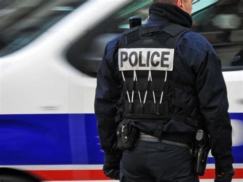 Val De Marne Un Homme Se D Nonce Du Meurtre De Sa Femme Au