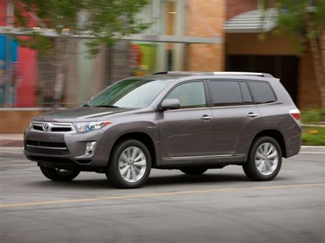 Pre Owned 2013 Toyota Highlander Limited V6 Utility In Newport News Cs80402 Casey Volkswagen