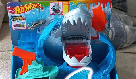 Te Dou Um Desconto Pista Hot Wheels City Rob Tubar O Mattel Gjl