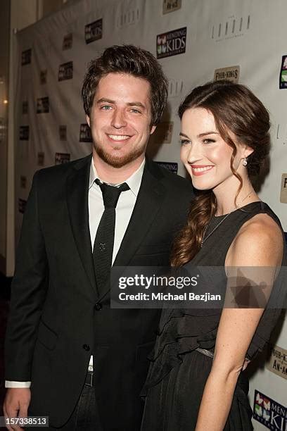 31 Lee Dewyze Wife Stock Photos, High-Res Pictures, and Images - Getty