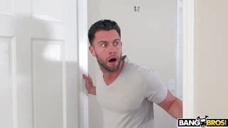 Aryana Adin Caught The Guy Spying On Her In The Shower Porn Movies Movs