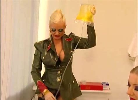 Forumophilia PORN FORUM How To Humiliate A Man Page