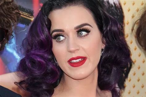Katy Perrys boobs: The ups and downs of her breasts - Mirror Online
