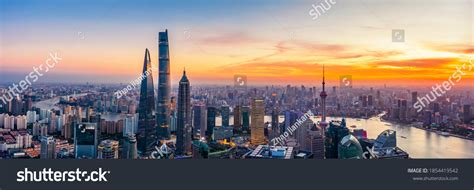 19,131 Shanghai Skyline Bund Images, Stock Photos, 3D objects ...