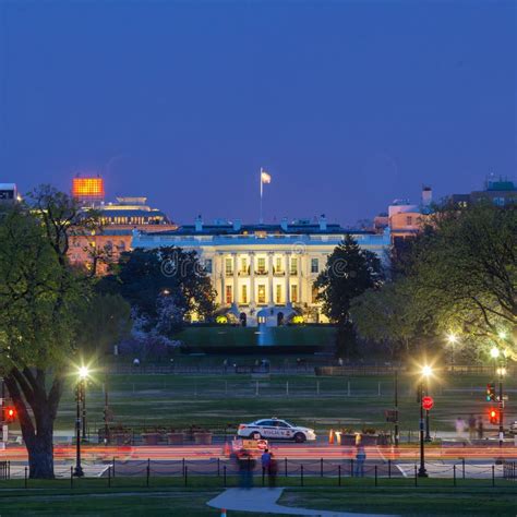 The White House at Night - Washington DC Editorial Stock Photo - Image ...