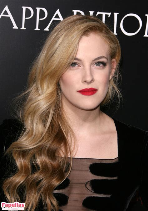 Riley Keough Aka Rileykeough Nude Leaks Fapellas