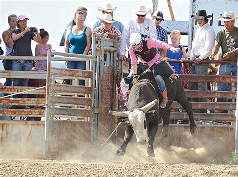 Riding Like A Girl Female Bull Rider Takes Competition By The Horns