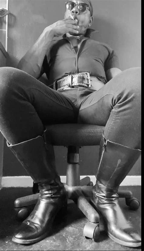 Black Fetish Mature Smoking Muscle Leather Dad Nude Pics Xhamster