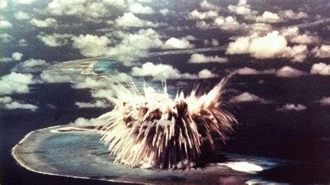 Nh C Nh I L Ch S Th Bom H T Nh N T I O Bikini