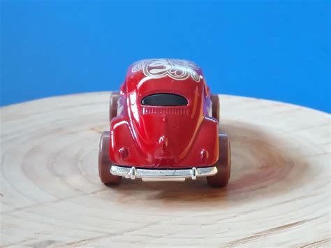 Volkswagen Beetle 2021 Holiday Racers GRY79 Hot WHeeLs MATCHBOX