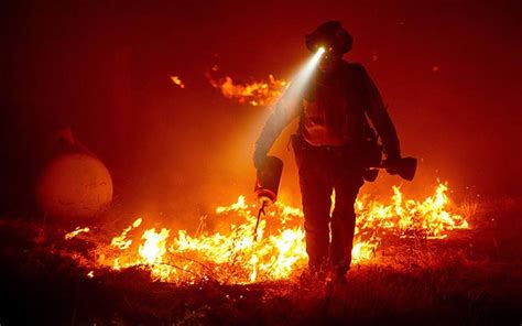 Incendios Dejan Siete Muertos Y Arrasan Costa Oeste De EU El Sol De