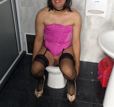 The Fuchsia Corset Again Nude Pics Xhamster