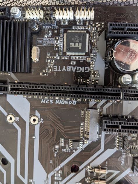 Материнська плата am4 gigabyte b450m s2h: 1 900 грн. - Комплектуючі та ...