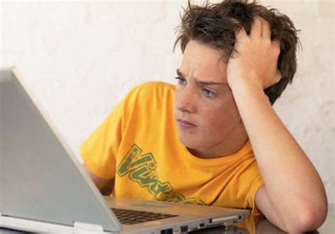 Early Porn Obsession Damaging Teenagers Brains Study Lifestyle News India Tv