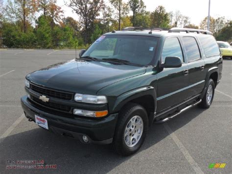 2003 Chevrolet Suburban Z71 Photo Gallery #8/14