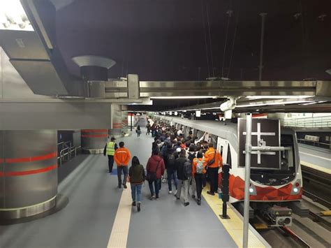 Actores Tur Sticos Dicen Que El Metro De Quito Posiciona M S A La