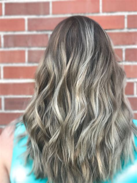 How balayage grey hair can hide signs of aging perfectly 27