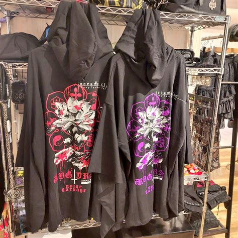 SEX POT ReVeNGe on Twitter RT heaven fukuoka SEXPOT 新作届きました バックプリントまで可愛いフード付きのアイテムです