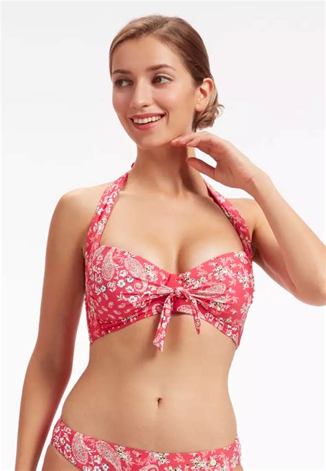 Sunseeker Sunseeker Sweet Paisley B D Cup Bikini Top Buy Sunseeker Online Zalora Hong Kong