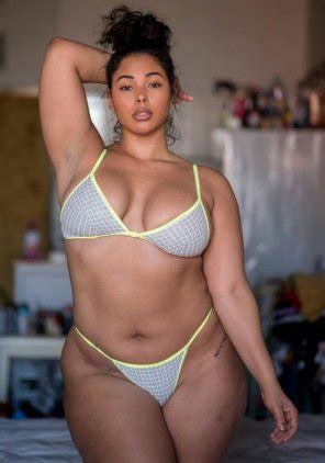 Perfect Thickness Porn Pic