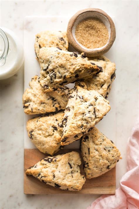 Best And Easiest Chocolate Chip Scones Nourish And Fete