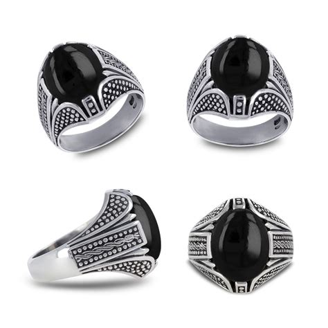 Bague Homme En Argent Vieilli Avec Pierre Onyx Id E Cadeau