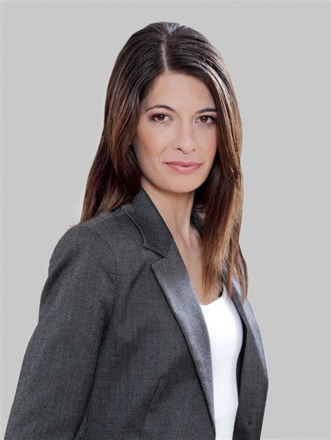 Linda Zervakis – Wikipedia