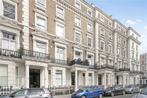 Courtfield Gardens, Gloucester Road SW5 | LCP Private Office