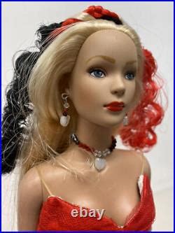 Tonner Blonde Tyler Wentworth In Alice In Wonderland Queens Tango Outfit