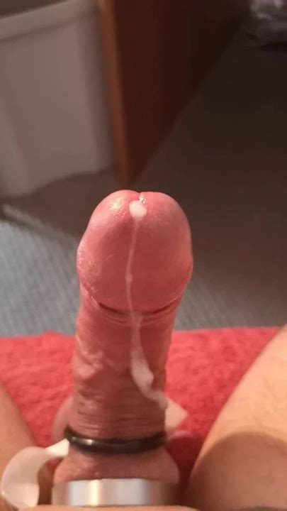 Lecker Mal Den Saft Rauslaufen Lassen Free Gay HD Porn 19 XHamster