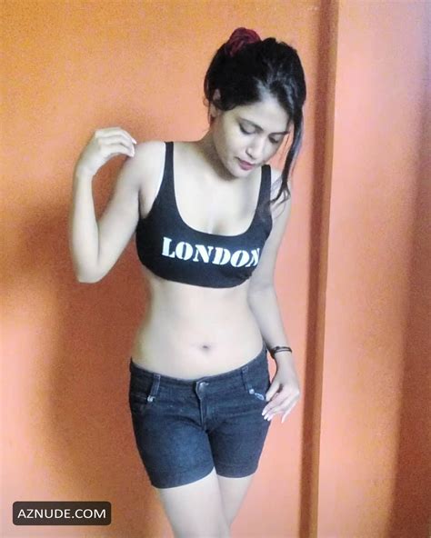 Manvi Chugh Hot Sexy Pics Collection AZNude