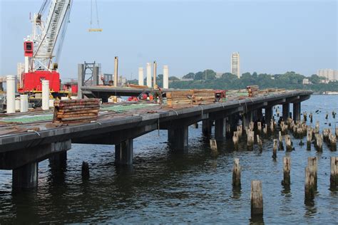 Thomas Heatherwicks Iconic Pier 55 Park Begins To Rise Above The