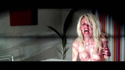 Skye Lourie Nude Pics Page 1