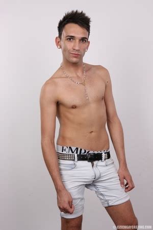 Perfectly Shaped Ass Guy Sucks A Huge Cock XXX Dessert