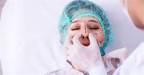 plastic surgeon nose job expert rhinoplasty  dubai