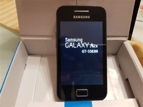 Samsung Galaxy Ace GT-S5830i u vrlo dobrom stanju na sve mreže,Hr.menu