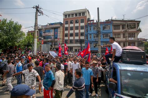 सन्दीप लामिछानेलाई अमेरिकाको भिसा माग गर्दै प्रदर्शन तस्बिरहरू