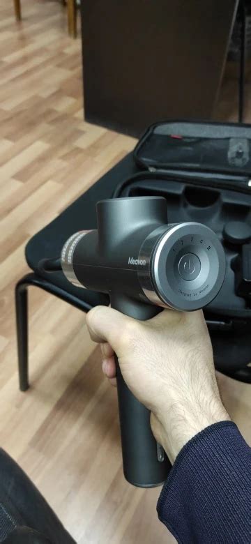 Перкуссионный массажер Xiaomi Meavon Electric Massage Gun | Бесплатная ...