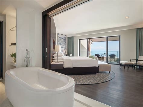 Hyatt Phuket Rooms and Suites | Hyatt Regency Phuket Resort