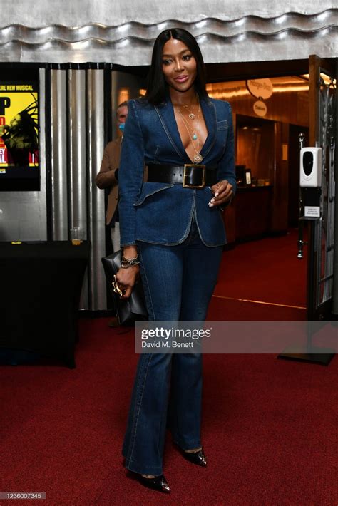 Naomi Campbell Showed Tits In A Deep Cleavage At The Premiere Of Get Up Stand Up The Fappening